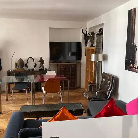 Charmant Studio