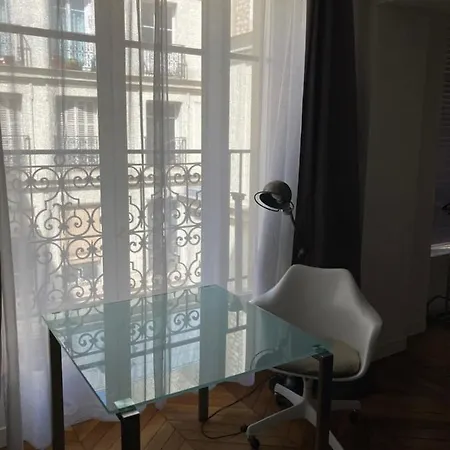 Charmant Studio